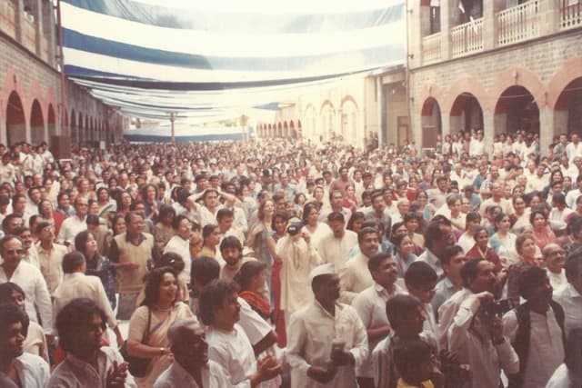 Audience 2